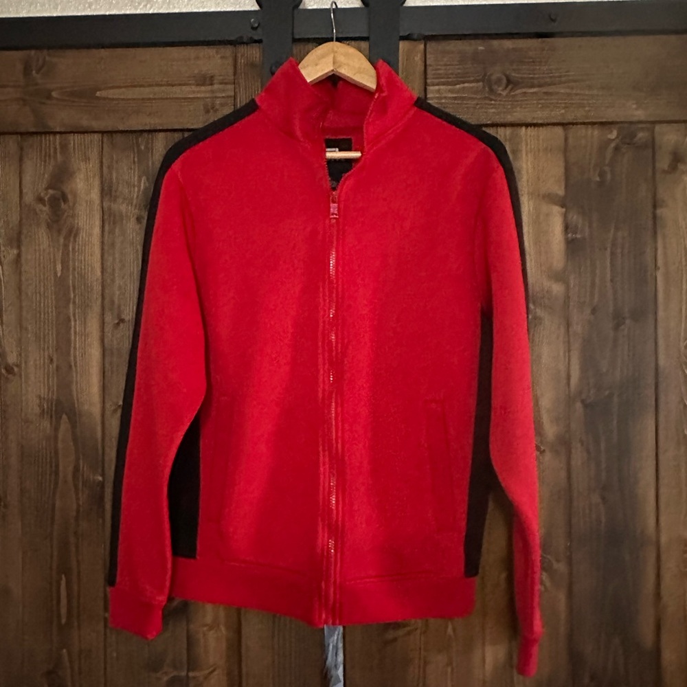 fab'rik Vibrant Red Apparel